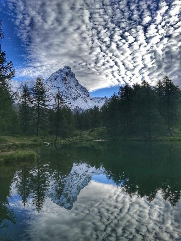 Hotel Al Caminetto Valtournenche Bagian luar foto